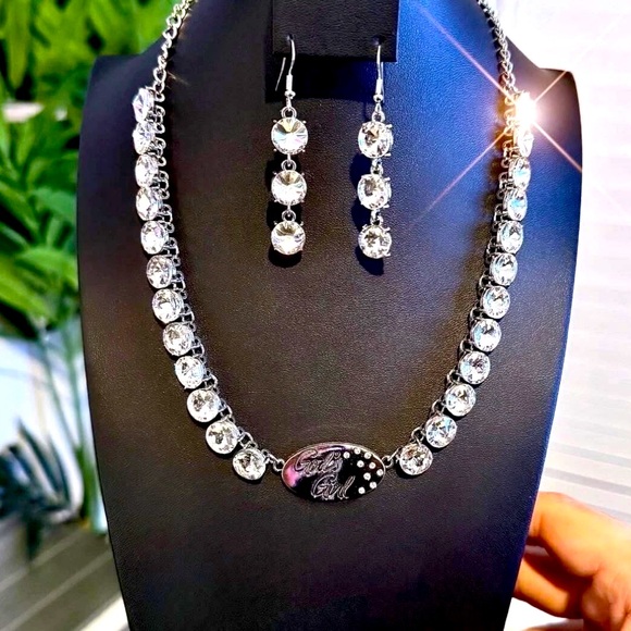 🙏🤍 “GOD’S GIRL” WHITE NECKLACE WITH FREE MATCHING EARRINGS ~ PAPARAZZI❗️ - Picture 3 of 7